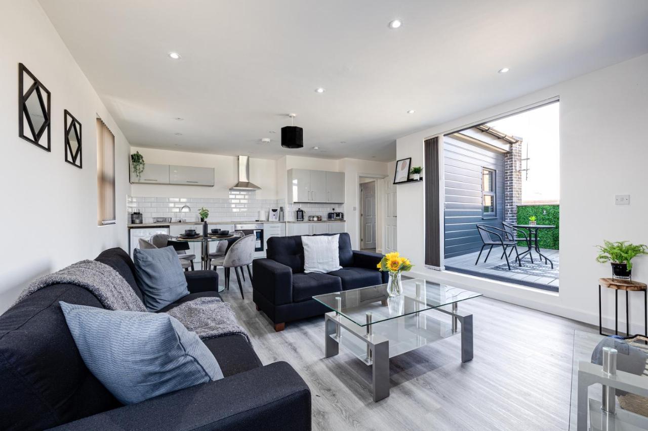 Top Floor Apartment With Private Balcony In Stockport Centre By Hass Haus Eksteriør bilde