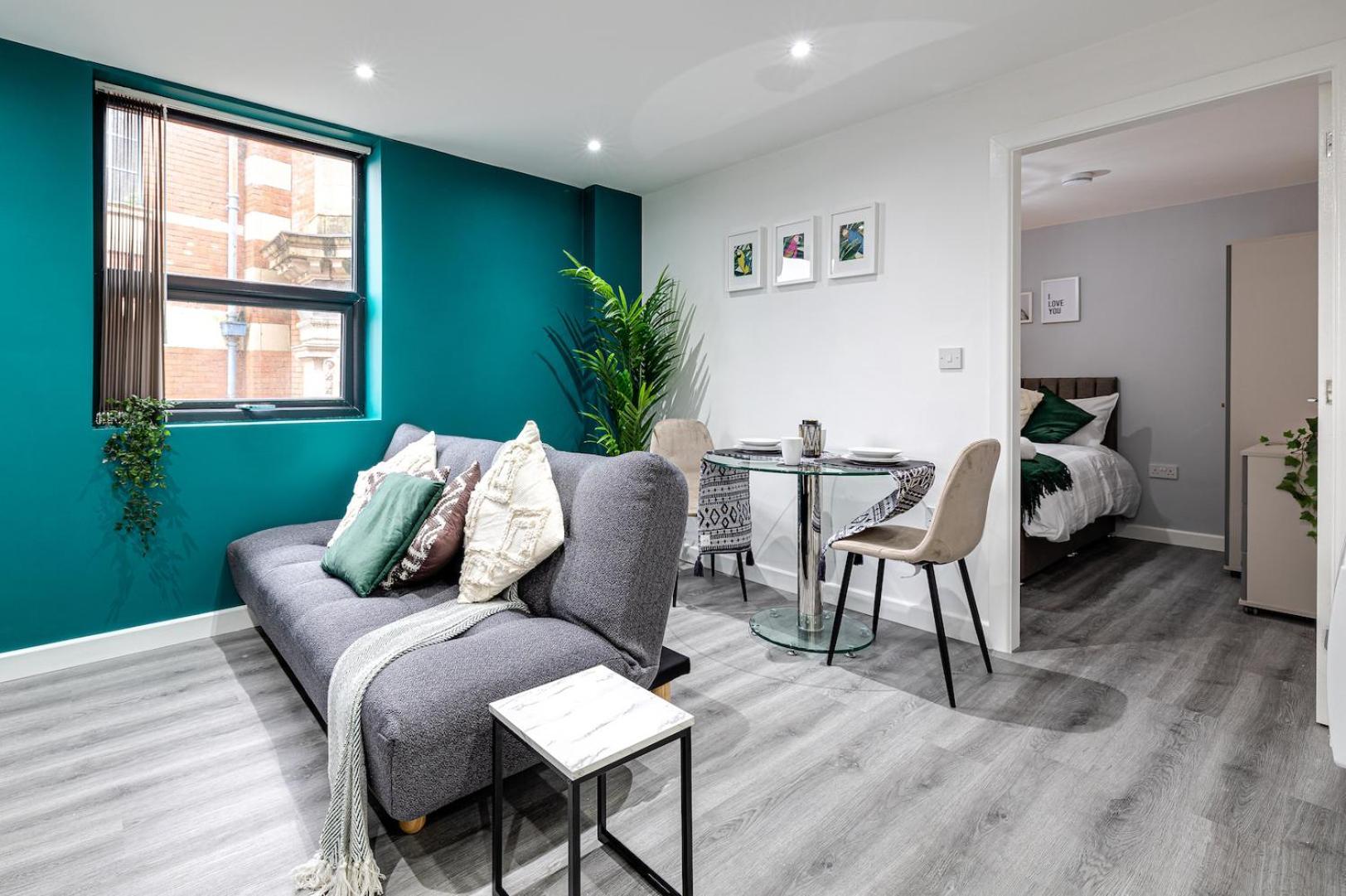 Top Floor Apartment With Private Balcony In Stockport Centre By Hass Haus Eksteriør bilde